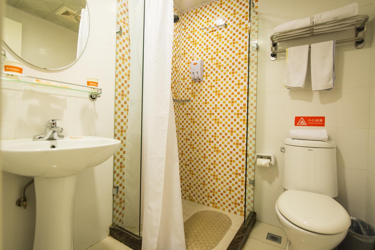 Home Inn Chengdu North Kehua Road Sichuan University المظهر الخارجي الصورة